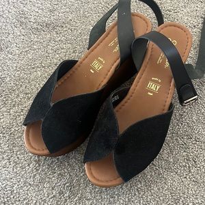 Seychelles wedge sandal size 7 worn once